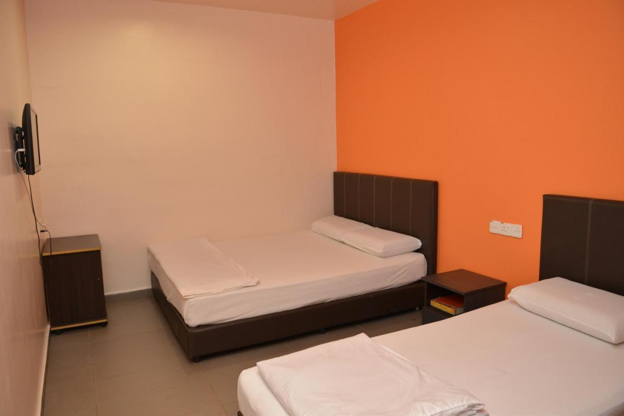 Gf Wonderful Hotel Pontian Kecil Eksteriør bilde