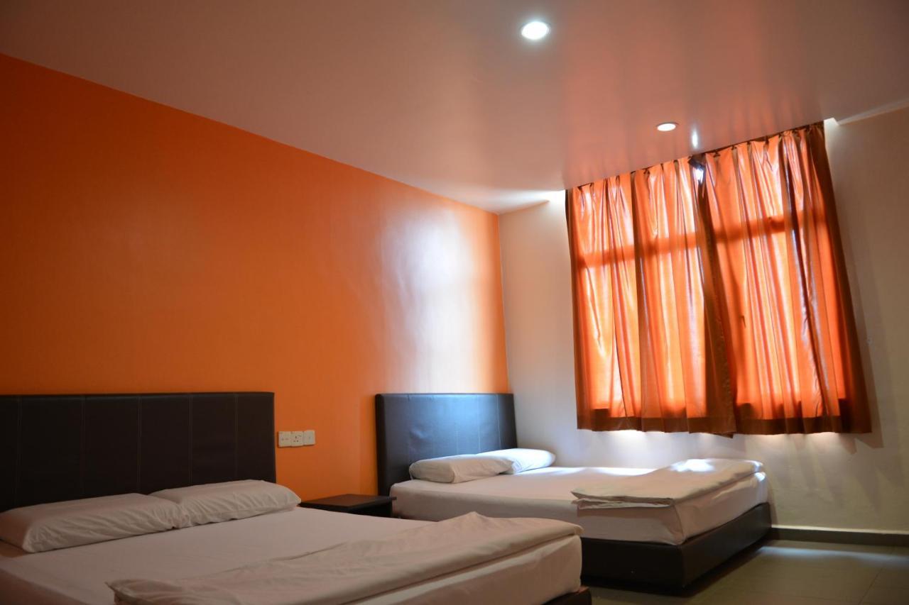 Gf Wonderful Hotel Pontian Kecil Eksteriør bilde