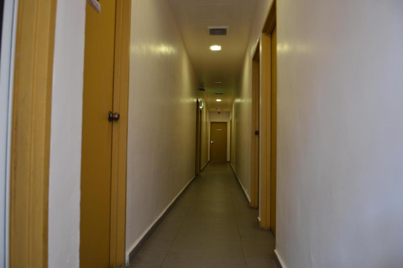 Gf Wonderful Hotel Pontian Kecil Eksteriør bilde