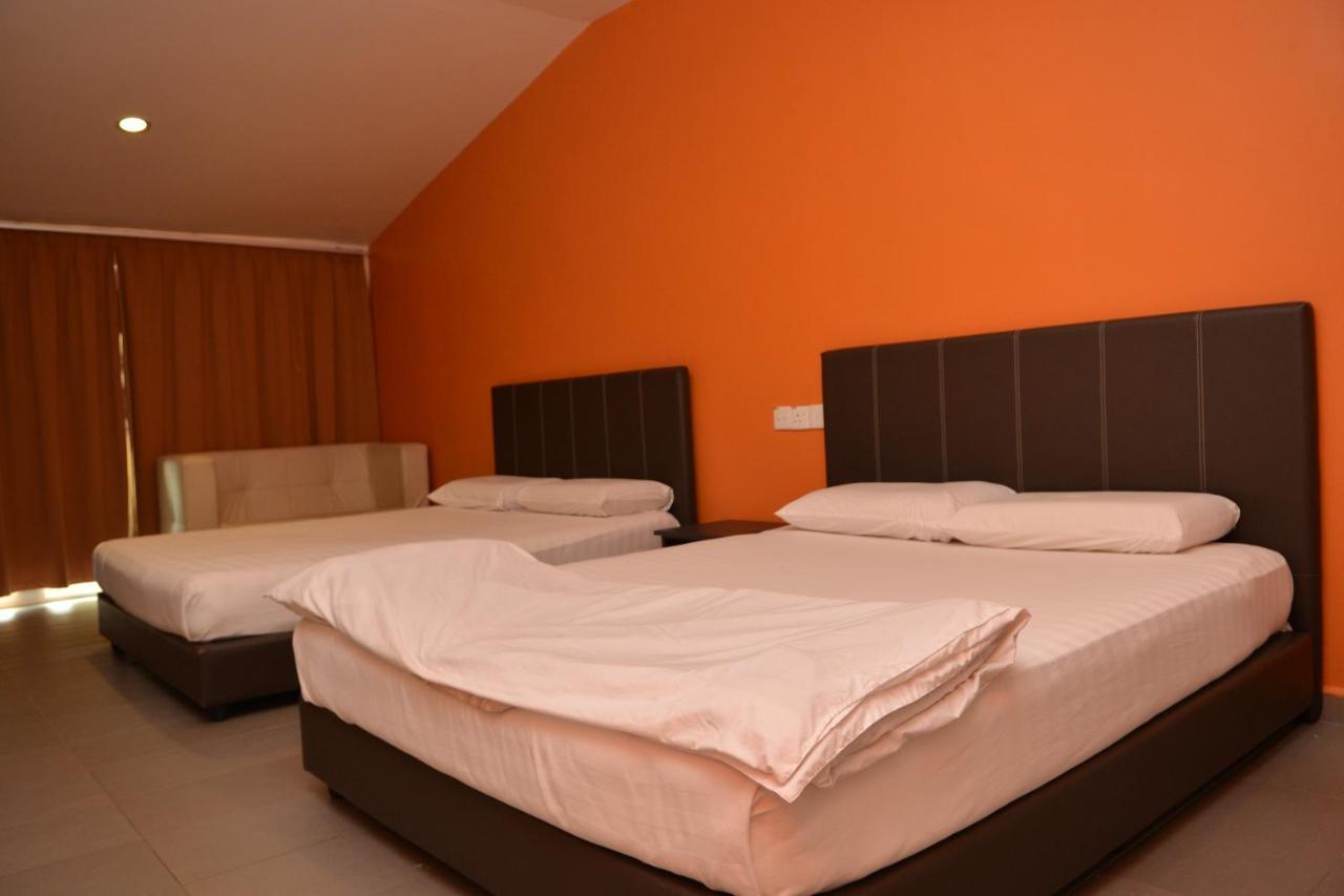 Gf Wonderful Hotel Pontian Kecil Eksteriør bilde
